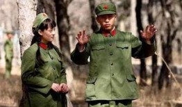 孙俪爆料邓超吃饭视频,夫妻日常温馨互动引网友热议